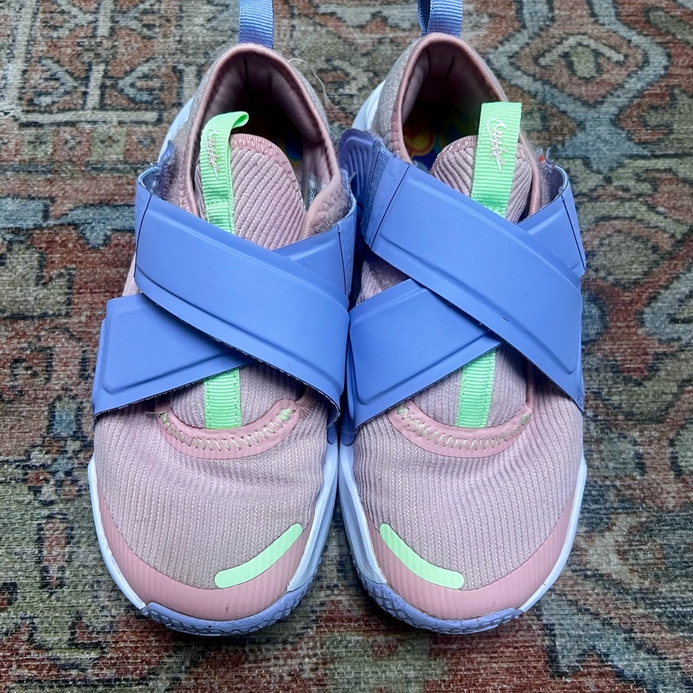 Nike Flex Advance Girls Sneakers Pink Size 1Y